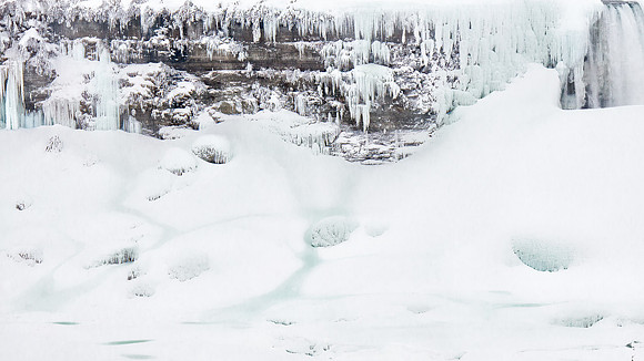 Icicle Cascade